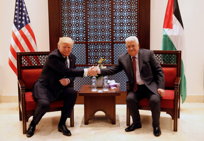 X90178/Donaldas Trumpas ir Mahmoudas Abbasas
