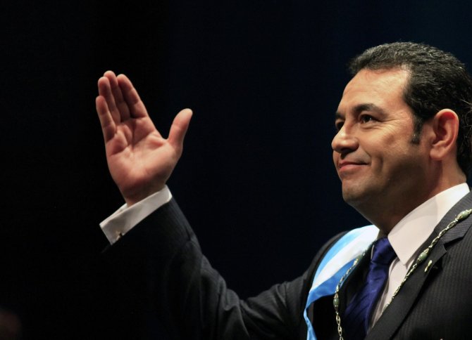 „Reuters“/„Scanpix“ nuotr./Gvatemalos prezidentu prisaikdintas Jimmy Moralesas