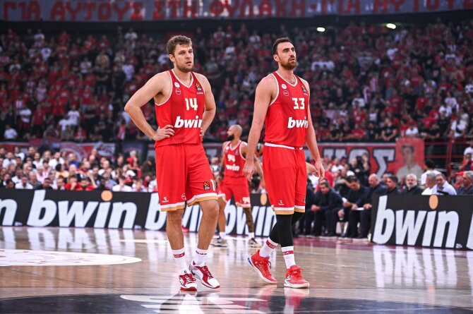 Vida Press nuotr./Saša Vezenkovas ir Nikola Milutinovas