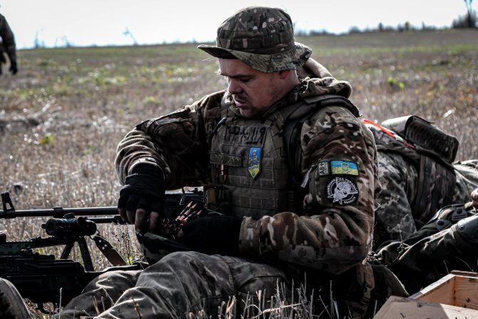 Ukrainos ginkluotųjų pajėgų generalinio štabo nuotr./Ukrainos kariai fronte
