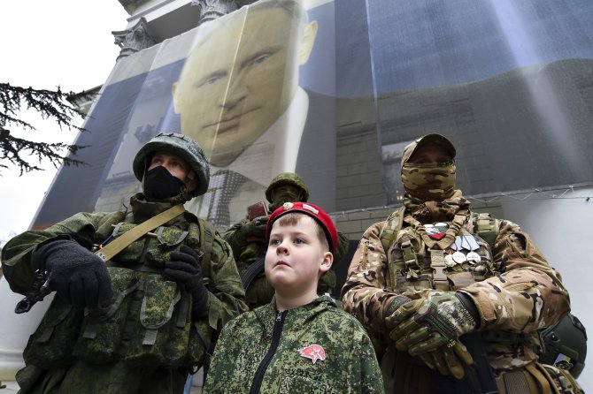 „AP“/„Scanpix“/Rusijos kariai Kryme