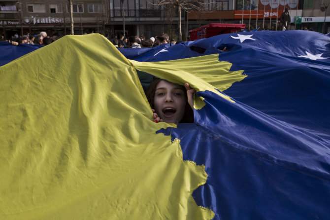 „Scanpix“/AP nuotr./Mitingas Kosove