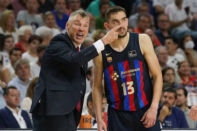 Vida Press nuotr./Šarūnas Jasikevičius ir Tomašas Satoransky