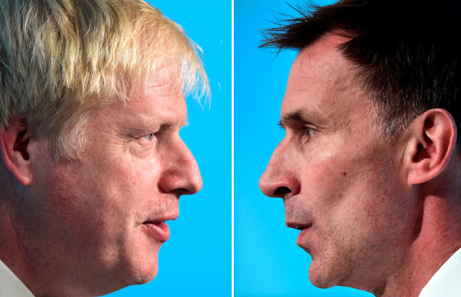 „Reuters“/„Scanpix“ nuotr./Borisas Johnsonas ir Jeremy Huntas