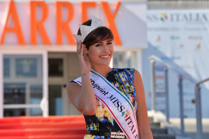 „Scanpix“ nuotr./„Mis Italija 2015“ Alice Sabatini 