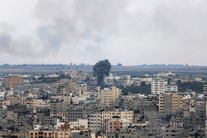 „Scanpix“/„SIPA“ nuotr./Gazos ruožo apšaudymo padariniai