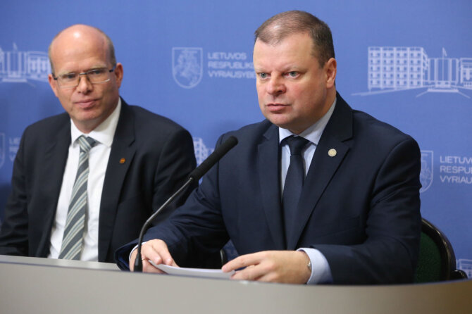 Vidmanto Balkūno / 15min nuotr./Peter Gruen ir Saulius Skvernelis