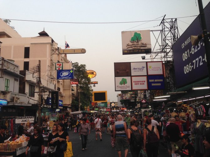 Karolio Barecko nuotr./Turistų rajonas Khao San Road, Bankokas