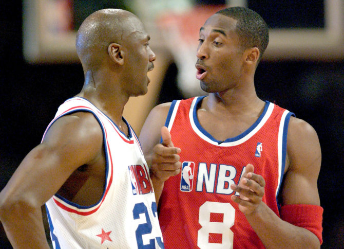 AFP/„Scanpix“ nuotr./Michaelas Jordanas ir Kobe Bryantas
