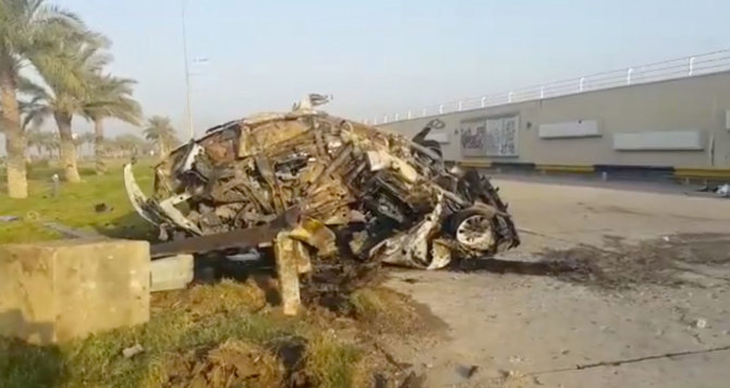 „Reuters“/„Scanpix“ nuotr./Mašina, kuria važiavo ir kurioje žuvo Qasemas Soleimani