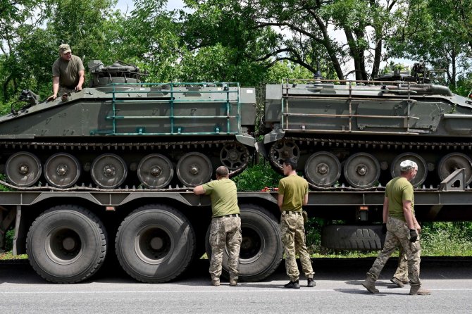 AFP/„Scanpix“ nuotr./Ukrainos kariai fronto linijoje