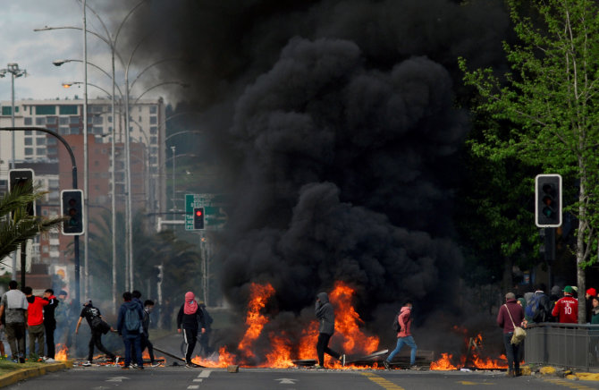 „Reuters“/„Scanpix“ nuotr./Protestai Čilėje