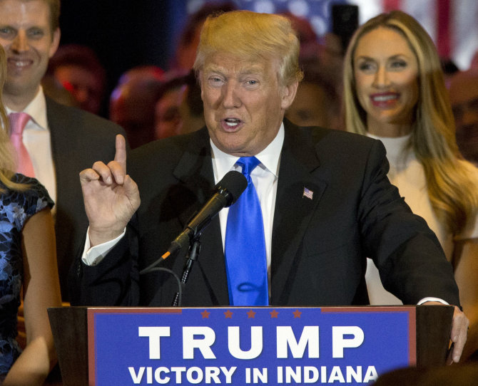 „Scanpix“/AP nuotr./Donaldas Trumpas po pergalės Indianoje