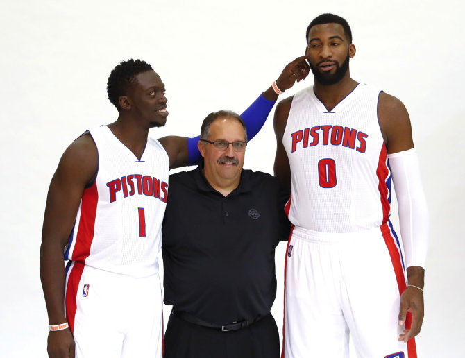 „Scanpix“ nuotr./Reggie Jacksonas, Stanas Van Gundy ir Andre Drummondas