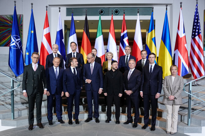 Kay Nietfeld / via REUTERS