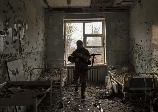 „Reuters“/„Scanpix“/Karas Ukrainoje