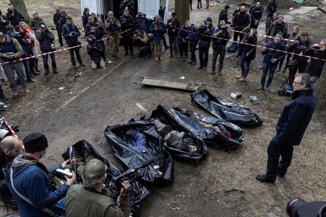 „Reuters“/„Scanpix“ nuotr./Karo nusikaltimai Bučoje