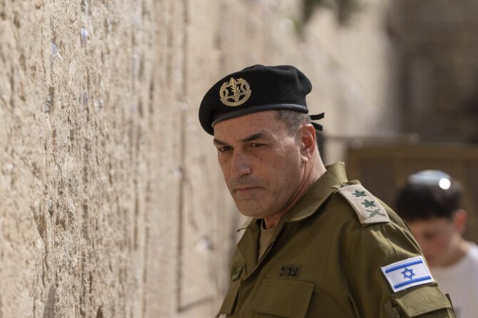 Izraelio kariuomenės vadas generolas leitenantas Eyalas Zamiras / Ohad Zwigenberg / AP