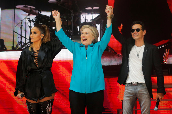 Scanpix nuotr./Jennifer Lopez, Hillary Clinton, Marcas Anthony