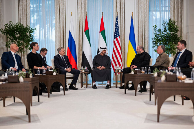 Derybos Abu Dabyje / - / AFP