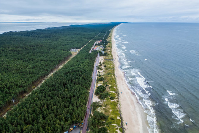 Eriko Ovčarenko / BNS nuotr. / Dviračių takas Kuršių nerijoje