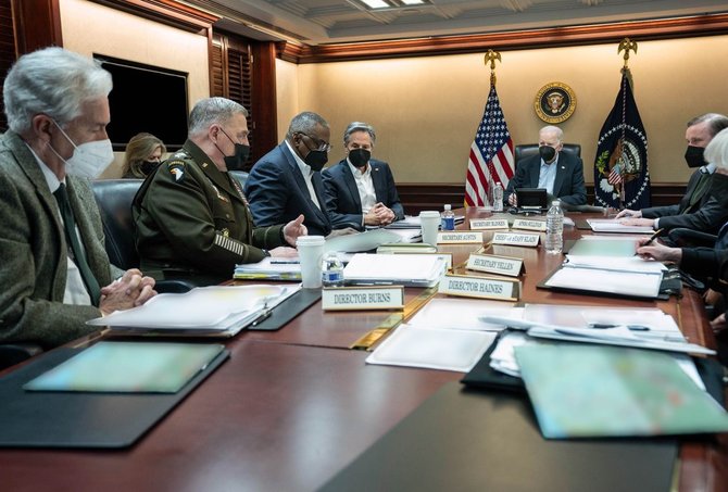 JAV nacionalinio saugumo tarybos posėdis. Baltųjų rūmų nuotr.