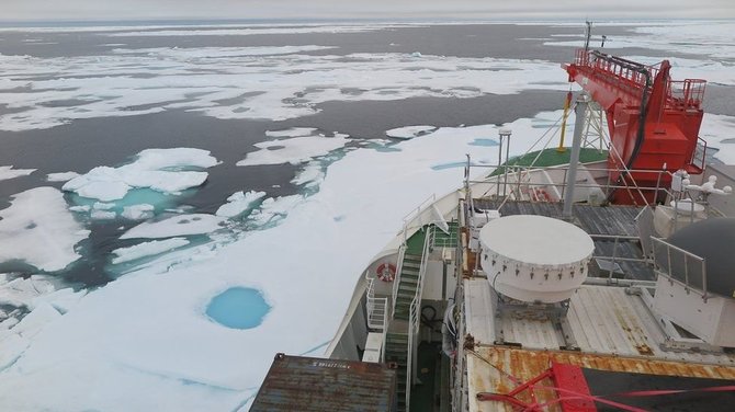 Felix Linhardt/Kiel UNIVERSITY/Polarsten laivo maršrutas per Arktį, 2020 m.