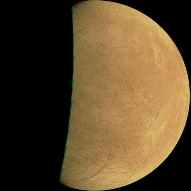 NASA/JPL/DLR/SwRI / MSSS/Neapdoroti „Juno“ padaryti Europos vaizdai.