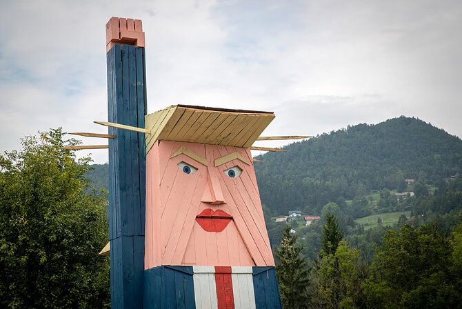 AP nuotr./„Nelaisvės statula“