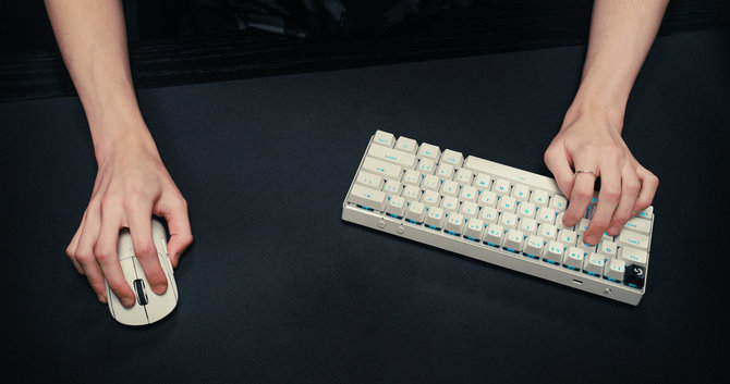 "Logitech" nuotr./ „Logitech G PRO X 60 LIGHTSPEED“ žaidimų klaviatūrą 