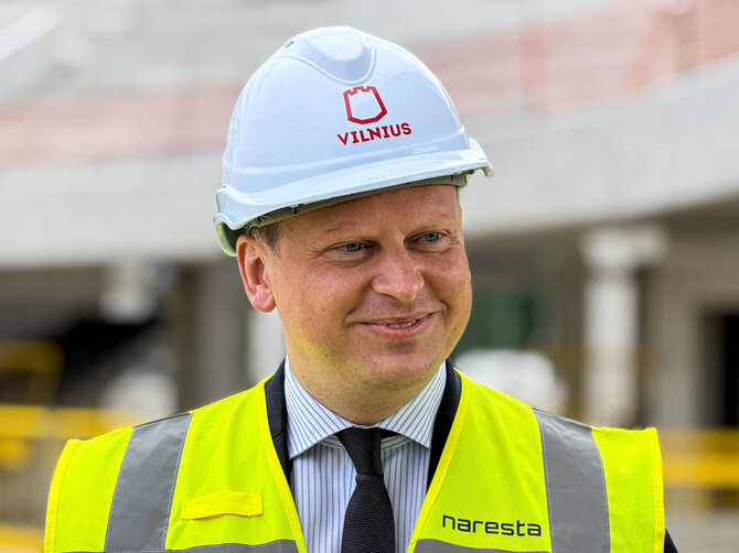 Roberto Narmonto / BNS nuotr./Nacionalinio stadiono statybvietės pristatymas
