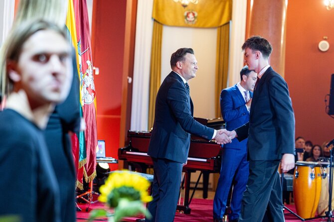 Pauliaus Peleckio / BNS nuotr./Vilniaus miesto šimtukininkų pagerbimo šventė Rotušėje