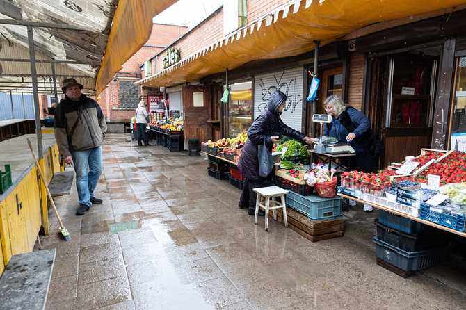 Braškių kainos turguose