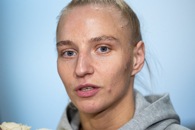 Pauliaus Peleckio / BNS nuotr./Grįžo Europos bokso čempionato bronzos medalininkė Ana Starovoitova