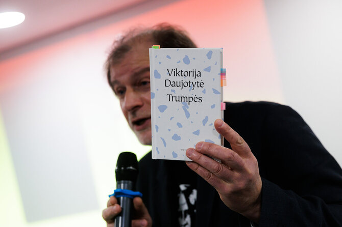 Gretos Skaraitienės / BNS nuotr./Viktorijos Daujotytės knygų „Toks paprastas“ ir „Trumpės“pristatymas