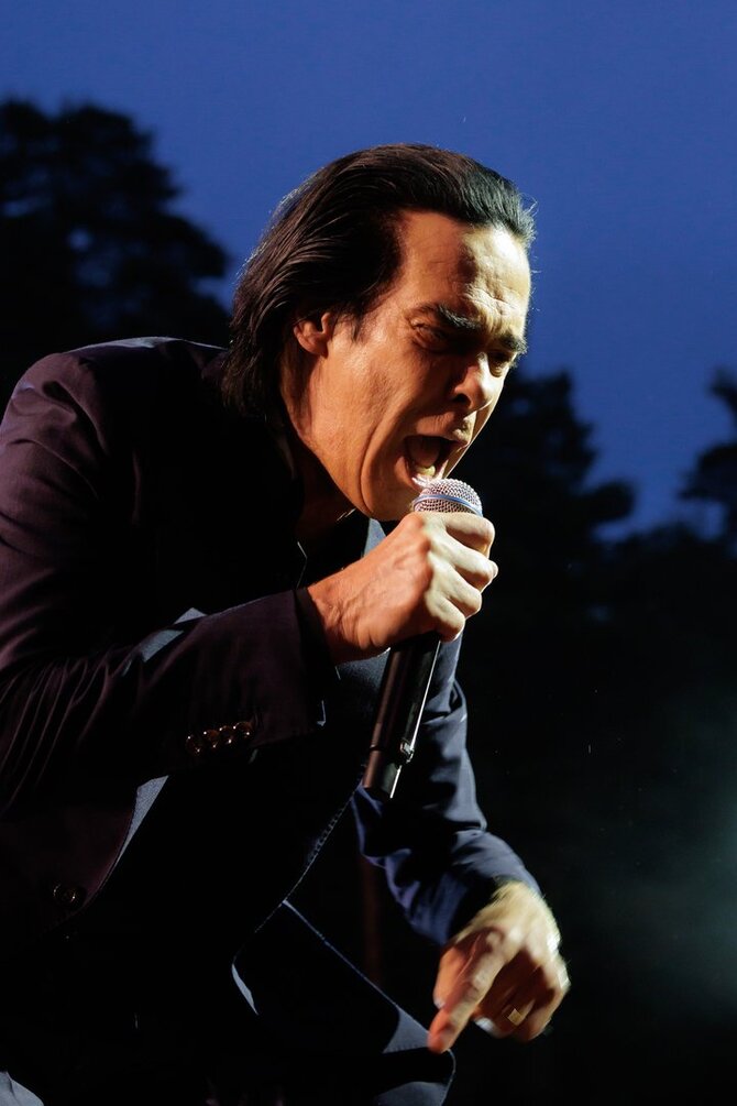 Gretos Skaraitienės / BNS nuotr./„Nick Cave & The Bad Seeds“ koncertas Vilniaus Kalnų parke