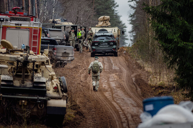 JAV karių paieškos operacija Pabradės poligone. (Skirmantas Lisauskas/BNS)