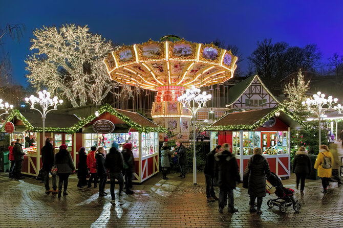 „iStock“ nuotr. / Kalėdų mugė Liseberg atrakcionų parke, Švedija
