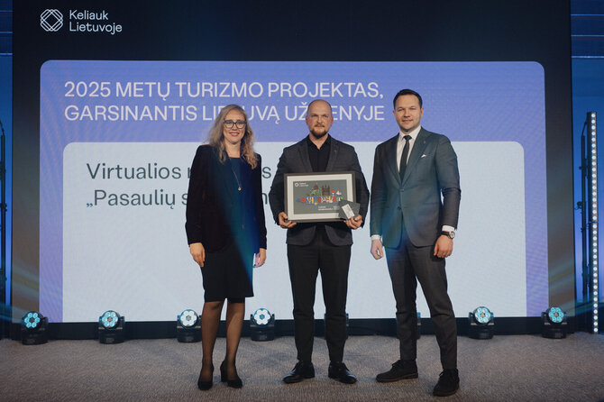 Pranešimo autorių nuotr. / VR patirtis „Pasaulių sutvėrimas“ laimėjo metų turizmo projekto, garsinančio Lietuvą užsienyje, apdovanojimą