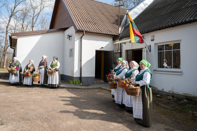 Vilniaus rajono savivaldybės archyvo nuotr. / Čekoniškių verbų ir buities seklyčia