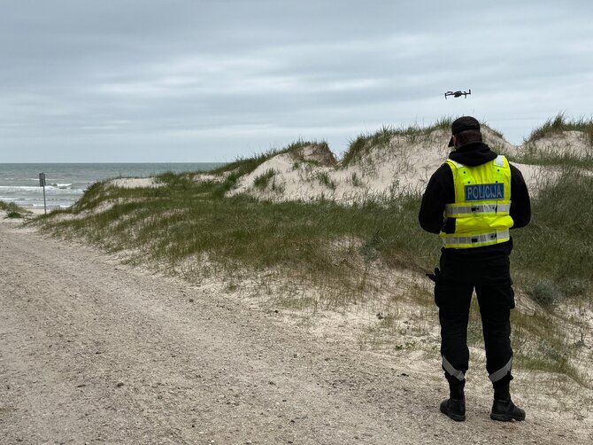 Liepojos savivaldybės policijos nuotr. / Kokių taisyklių reikia laikytis Latvijos pajūryje?
