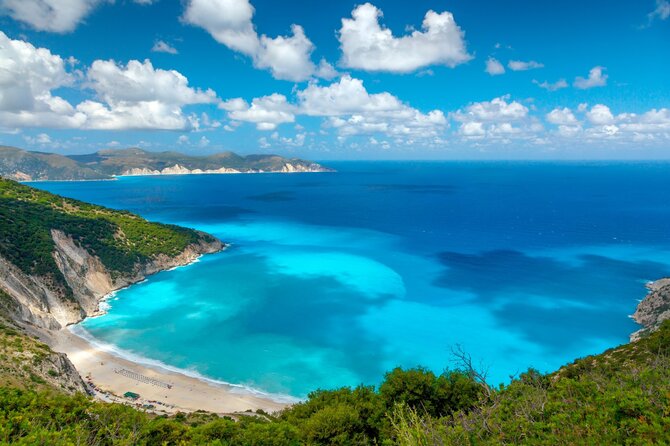 Shutterstock nuotr. / Myrtos paplūdimys Kefalonijos saloje, Graikija