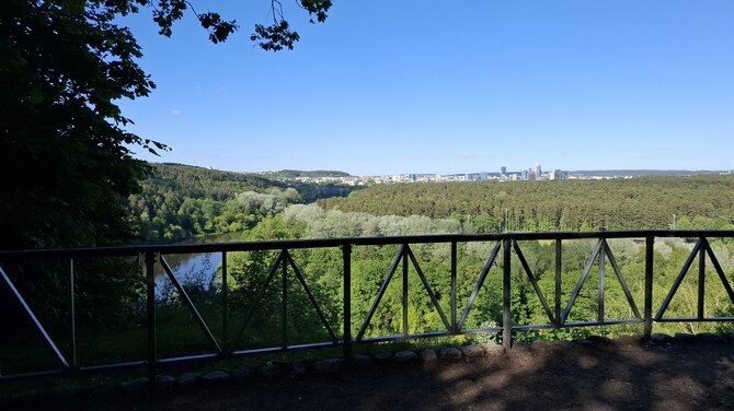 Dzūkijos-Suvalkijos saugomų teritorijų direkcijos nuotr. / Plikakalnio atodangos apžvalgos aikštelė, Karoliniškių kraštovaizdžio draustinis