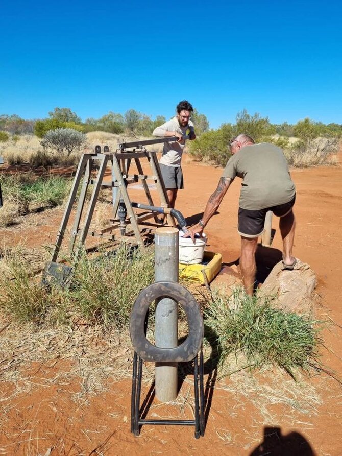 &bdquo;Keoghs Adventures&ldquo; feisbuke pasidalytos nuotr. / Danieliaus Narausko kelionė Australijoje