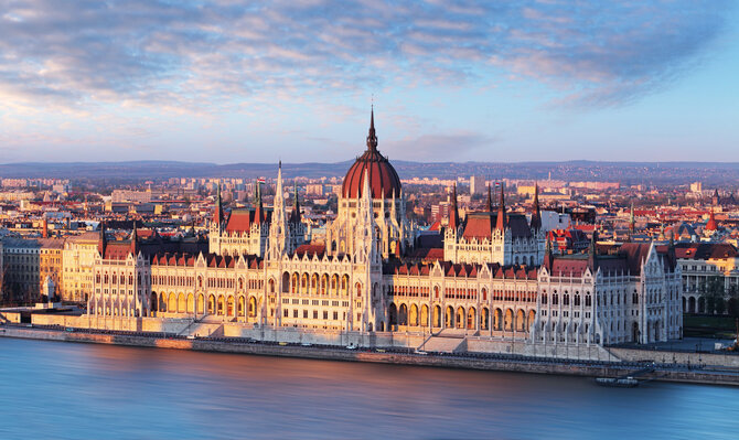 Shutterstock nuotr./Dunojus ties Budapeštu, Vengrija