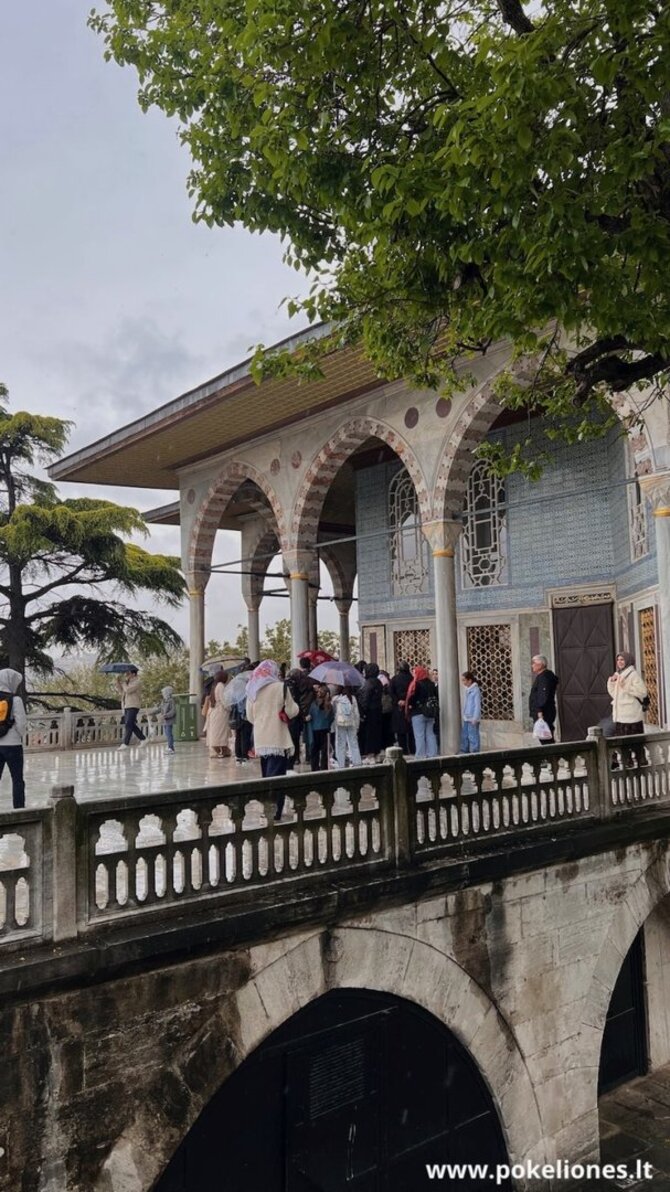 „Po kelionės“ nuotr. / Topkapi rūmų kiemas