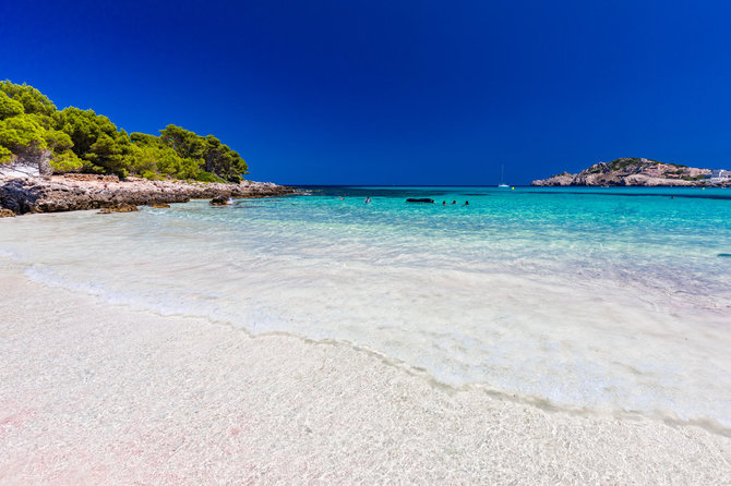 Shutterstock nuotr. / Cala d‘Or paplūdimys (Maljorka, Ispanija)