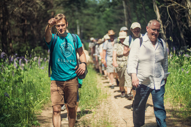 Juozo Kamensko nuotr. / Į Šiluvą veda Gyvosios piligrimystės keliai, kuriais galima žygiuoti pavieniui ar prisijungti prie organizuojamų grupių