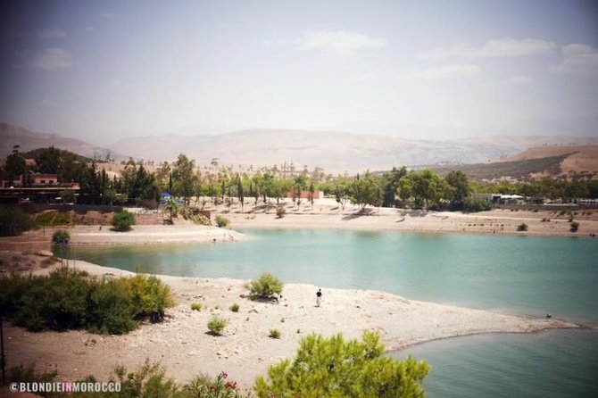 Rasos Barčaitės, „Blondinė Maroke“ nuotr. / Lalla Takerkoust ežeras, Marokas