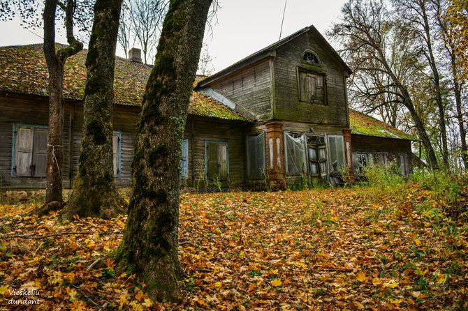 „Vieškeliu dundant“ nuotr. / Staškūniškio dvaro rūmai (ponų namas), Širvintų r.